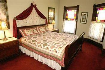 Bed & Breakfast Kaleidoscope & Gardens 2*