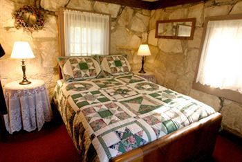 Bed & Breakfast Kaleidoscope & Gardens Nipomo